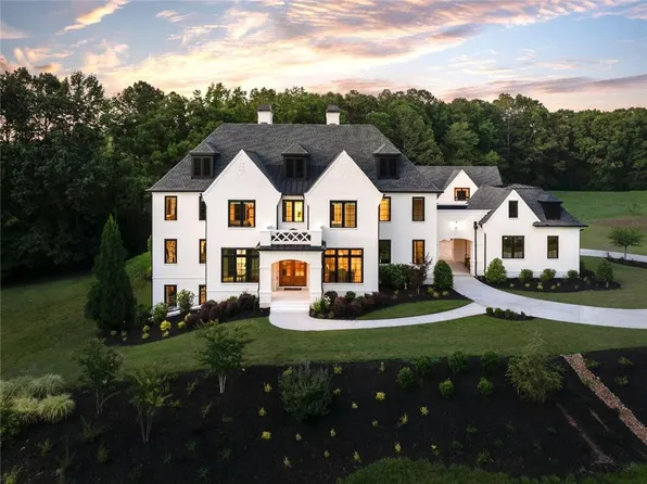 1693 Harmony Dr, Canton, GA 30115