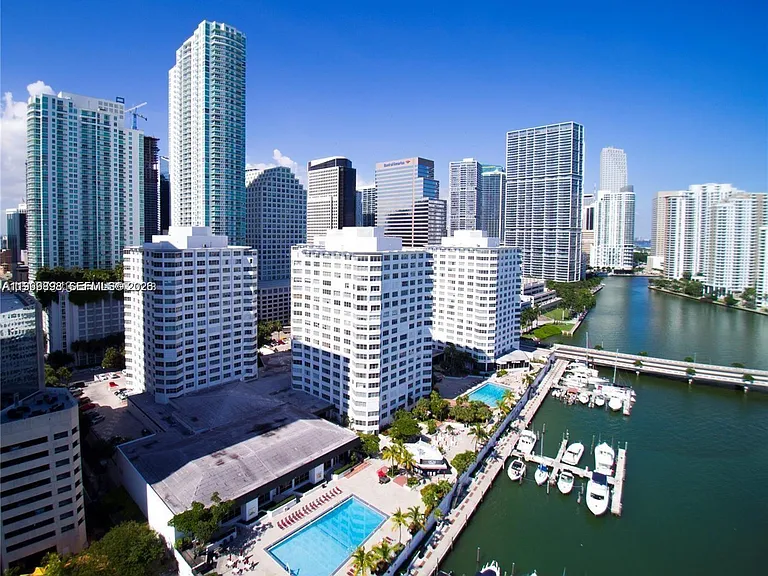 999 Brickell Bay Dr #1408 — Photo 1