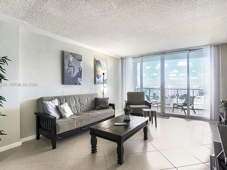 2501 S Ocean Dr #1129 — Photo 2