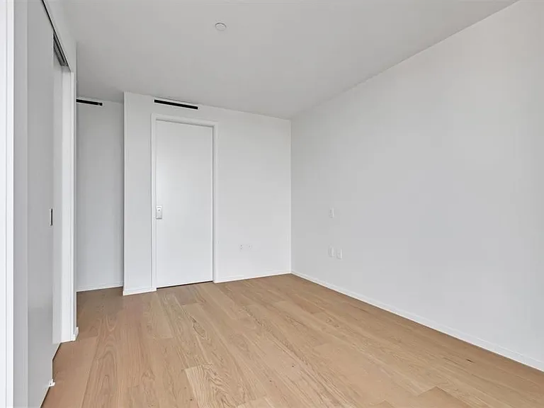 1568 Alberni St #220X — Photo 9