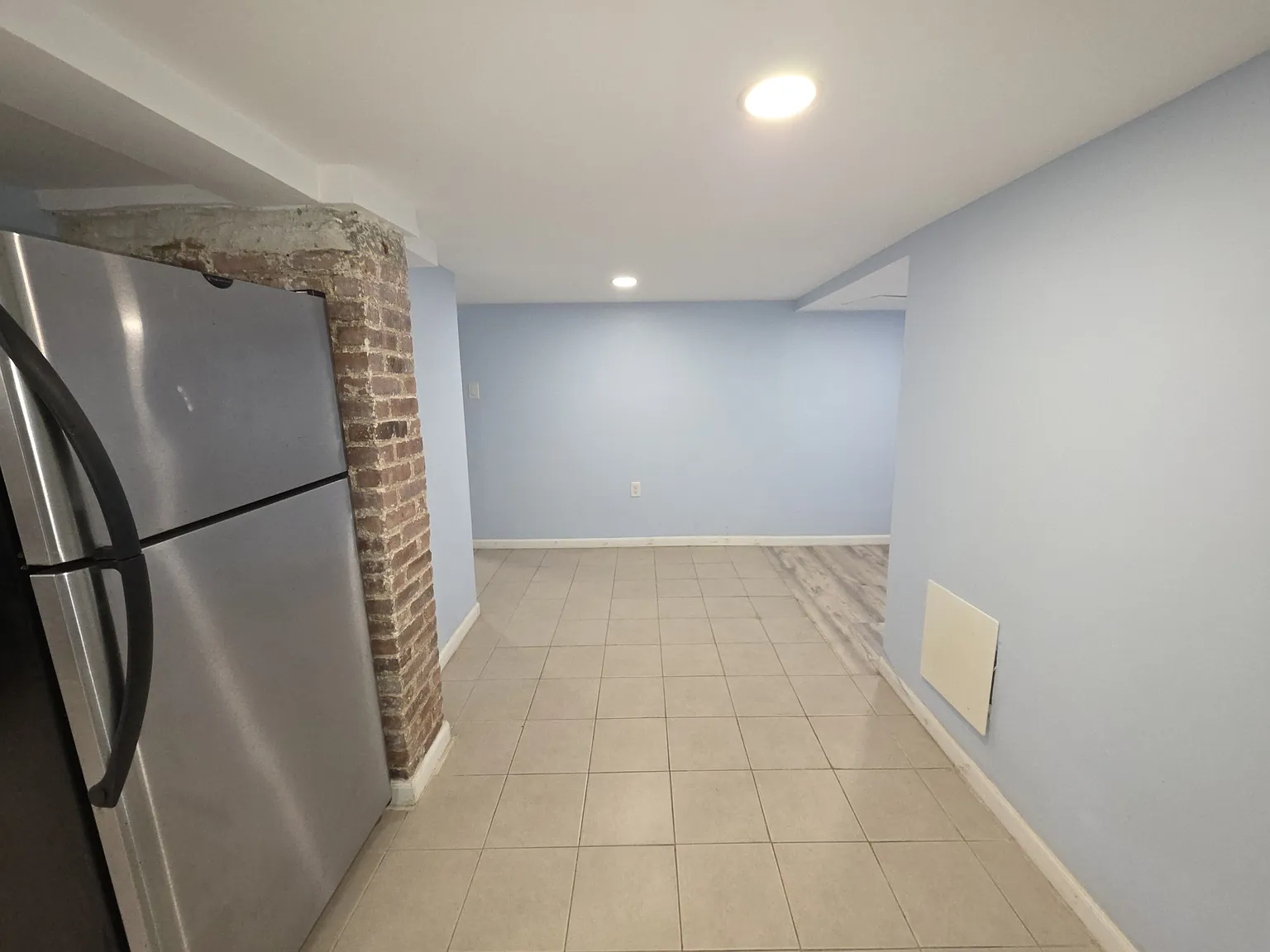 2 bed, $1,000 — Photo 4