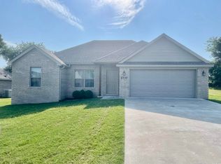 2737 Ridgewood Rd, Searcy, AR 72143