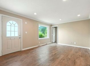 5962 Saint Joe Rd, Fort Wayne, IN 46835