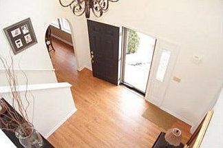 3rd image of 148 Hazelwood Dr