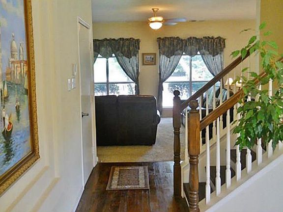 2nd image of 7313 Mira Vista Dr