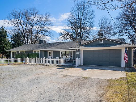 2nd image of 22205 Redbud Ln