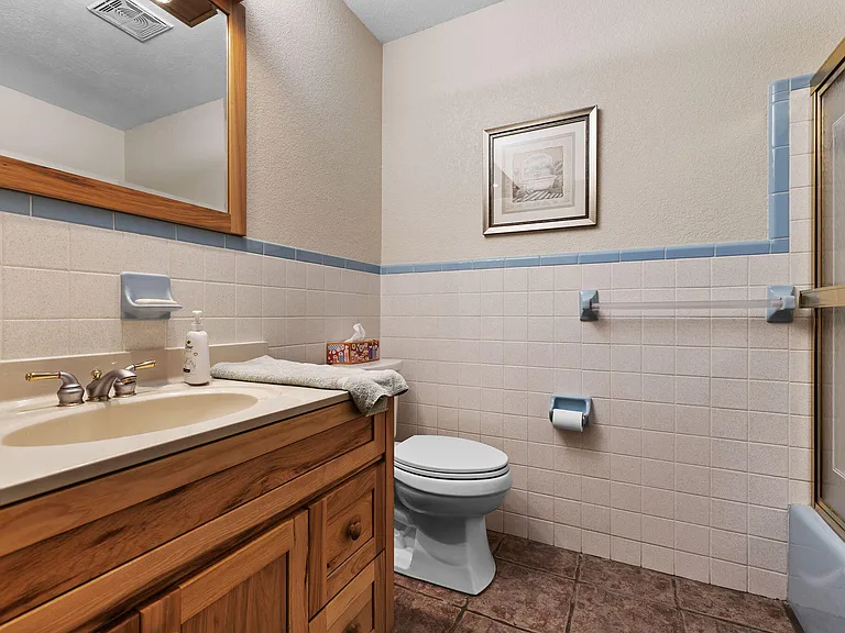 3324 Sunrise Blvd — Photo 16