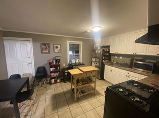 12 Allen St #1A, Somerville, MA 02143