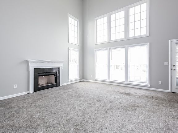 5th image of 311 S Orchard Farms Ave