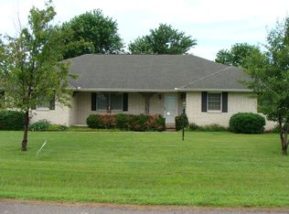 409 1st St, Saint Paul, KS 66771