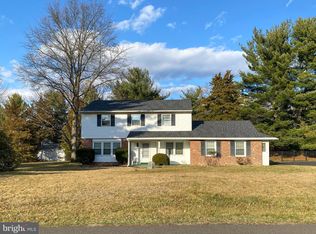 195 Tedwill Dr, Fountainville, PA 18923