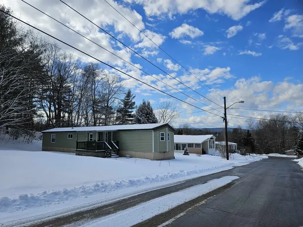 1025 Morways Park, Charlestown, NH 03603