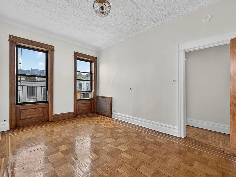543 9th St #3 — Photo 7