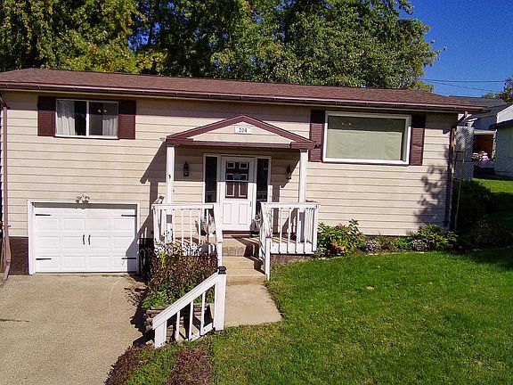 2nd image of 204 E Main St
