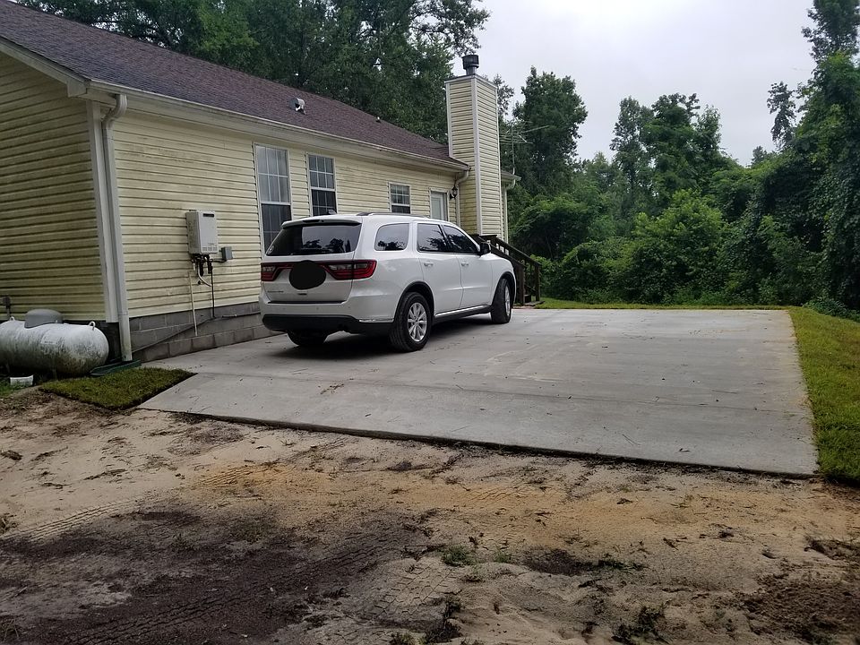 2nd image of 96 Buddy Ln