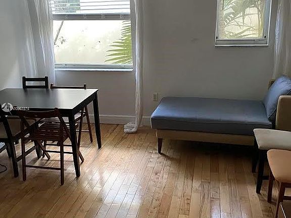 2nd image of 1550 Drexel Ave APT 206