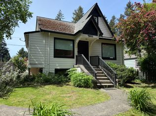9801 Roosevelt Way NE, Seattle, WA 98115