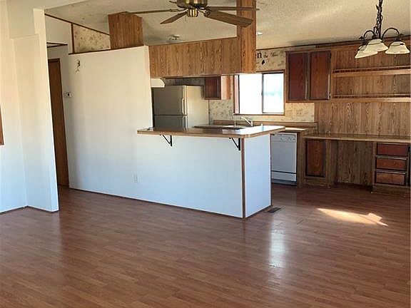 5th image of 1893 Monterey Dr