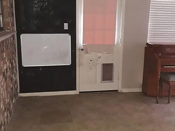 4th image of 1801 Archer Dr