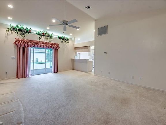 4th image of 3584 Sabal Springs Blvd
