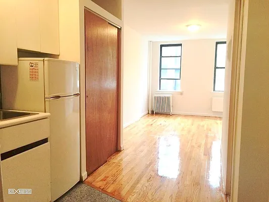 Rented by Citi Habitats | media 36