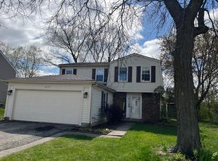 4939 Lichfield Dr, Hoffman Estates, IL 60010