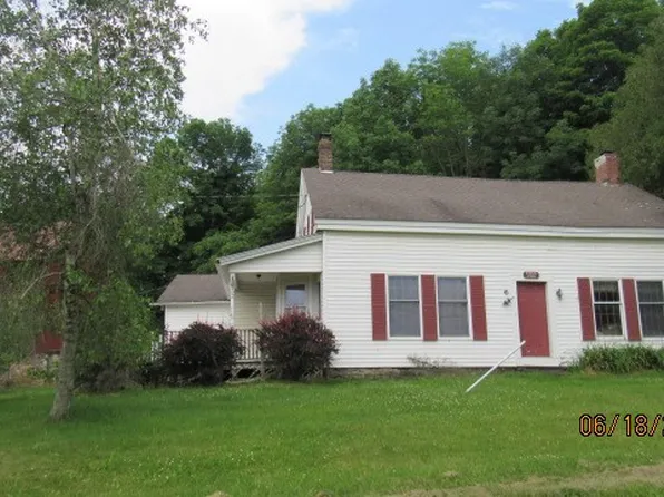 191 Spurr St, New Berlin, NY 13411