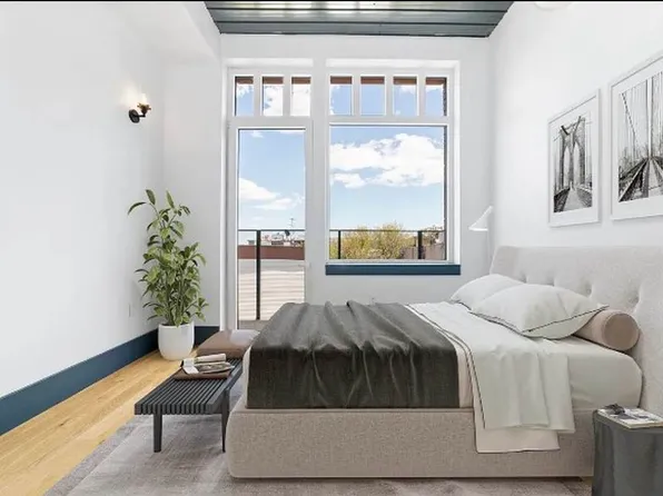 412 Evergreen Avenue image 2 of 10