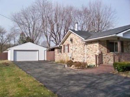 4th image of 7745 Guilford Dr