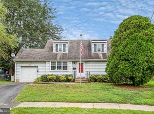 4 Connell Cir, Newark, DE 19711