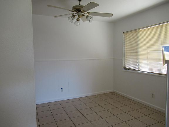 3rd image of 2837 W Harter Ave