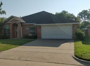 7512 Brittany Pl, Fort Worth, TX 76137