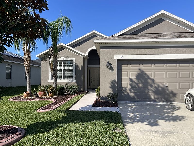 1st image of 930 Meadow Glade Dr