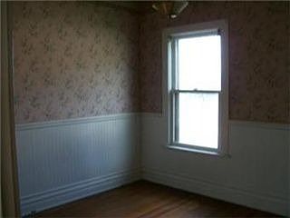 5th image of 809 Southwest Blvd