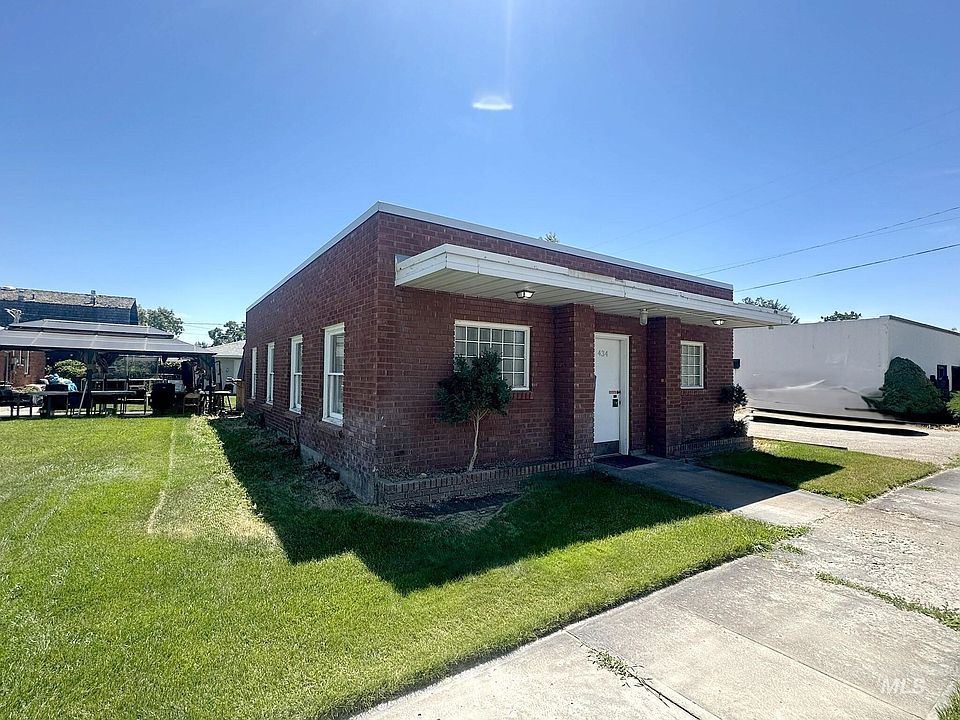 1st image of 434 W Idaho Ave