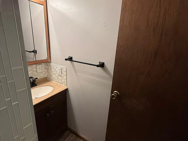 789 E Grove St #2 — Photo 9