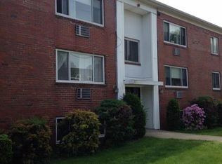 263 Elm St APT 1D, Braintree, MA 02184
