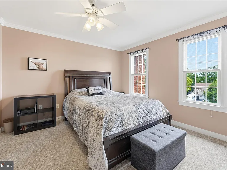 11406 Rolling Green Pl — Photo 28
