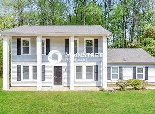 729 Allgood Valley Ct, Stone Mountain, GA 30083