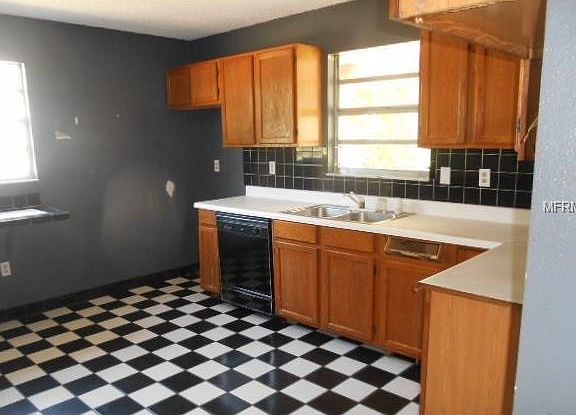 5th image of 1824 Wilmar Ave