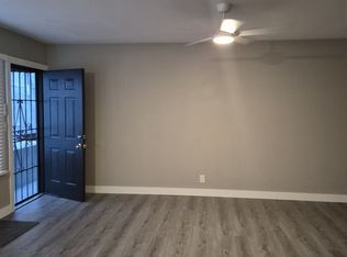 531 Warren Ln, Inglewood, CA 90302