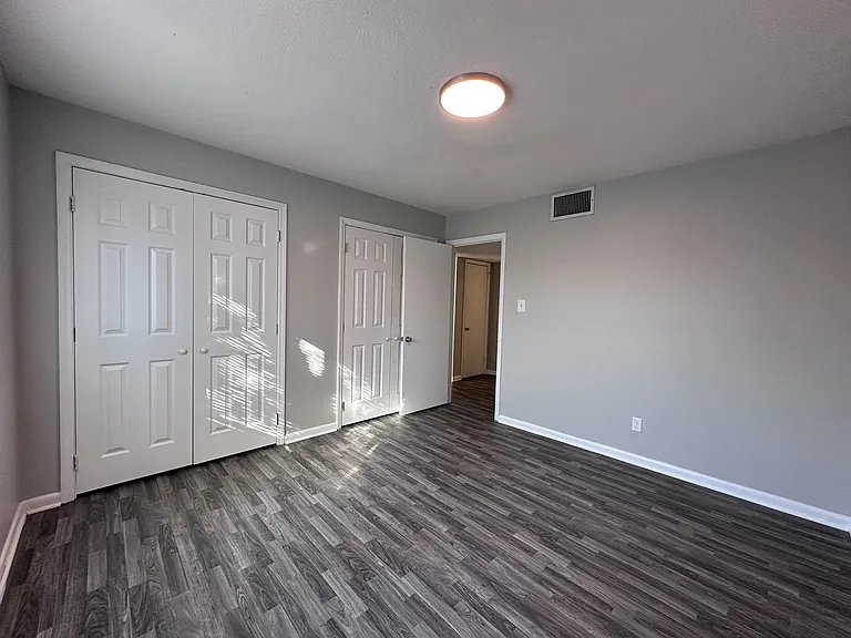 827 Twin Oaks Way #120 — Photo 7