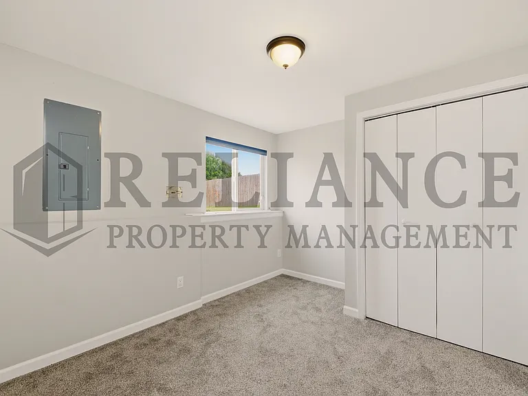 1726 N Black Oak Ct — Photo 37