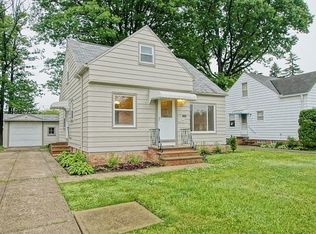1249 Washington Blvd, Mayfield Heights, OH 44124