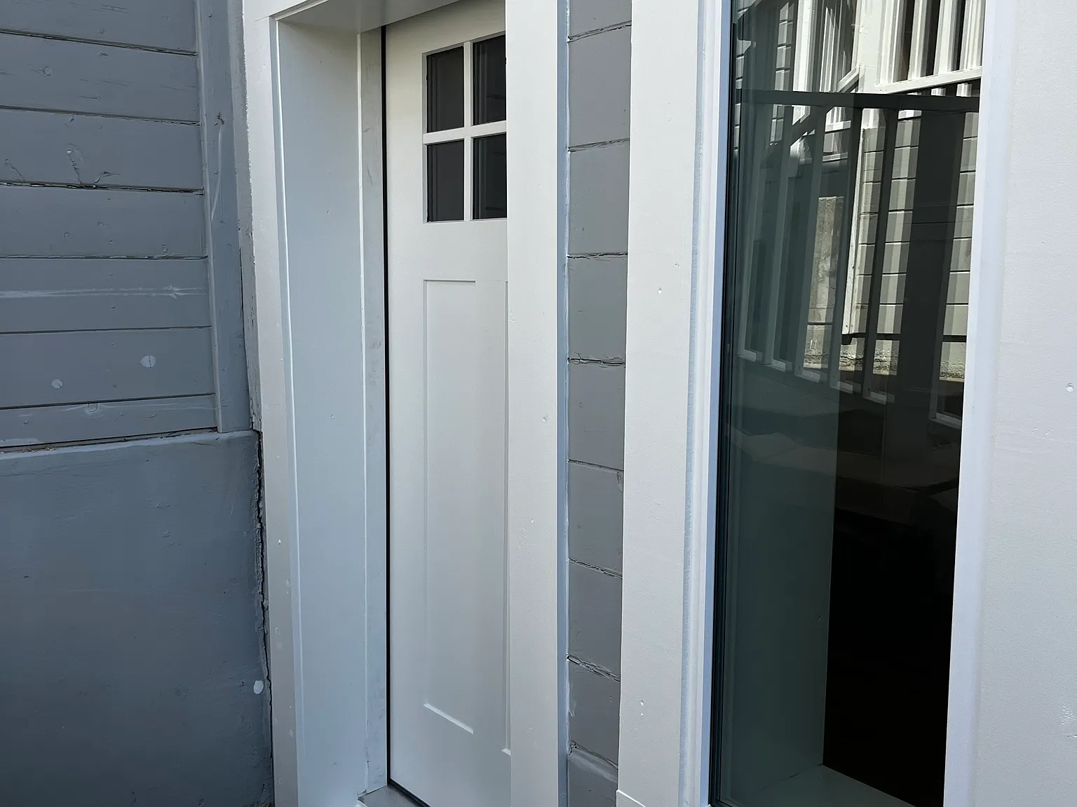 1 bed, 400 sqft, $1,750 — Photo 2