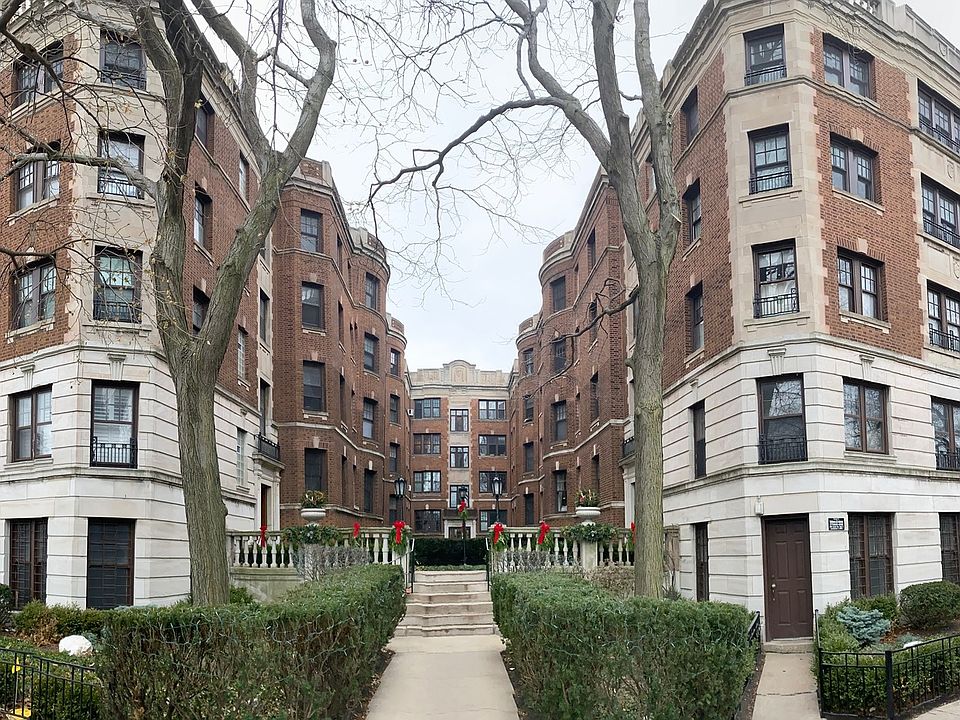 1st image of 2324 N Lincoln Park West St #3B