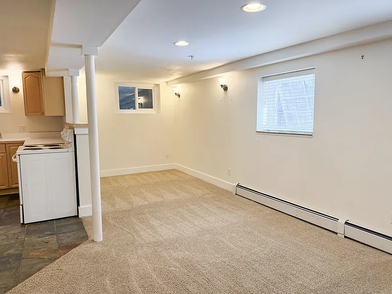 330 Pearl St #C — Photo 3