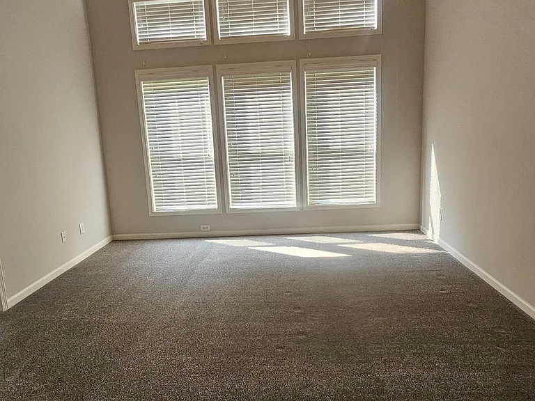 2243 Jasmine Glen Dr — Photo 12
