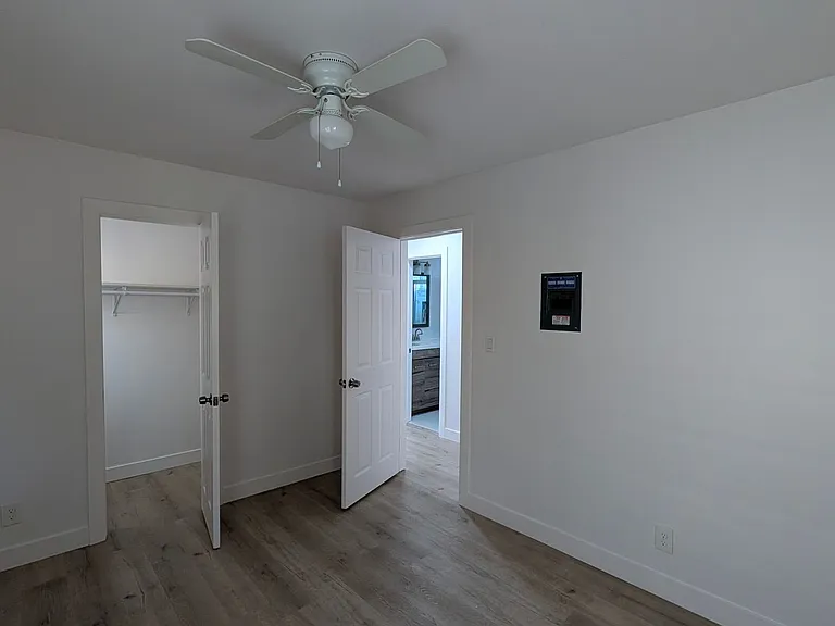 275 Dahlia Ave — Photo 6