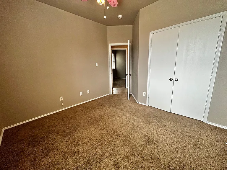 8640 Rainy Lake Dr — Photo 17